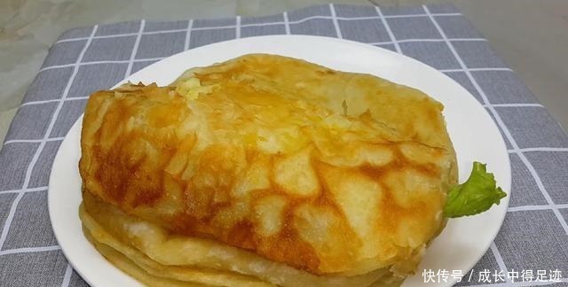 大泡|爱吃烙饼的要收藏了,加4个鸡蛋,个个空心鼓大泡,比手抓饼好吃