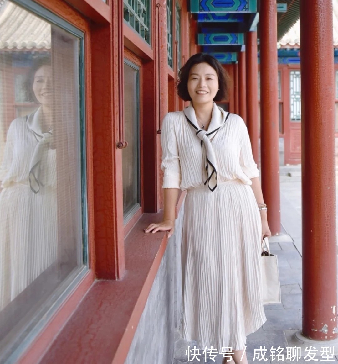 裙装|五十多岁的女人会不会穿衣,看这三点就知道,和长相身材关系不大