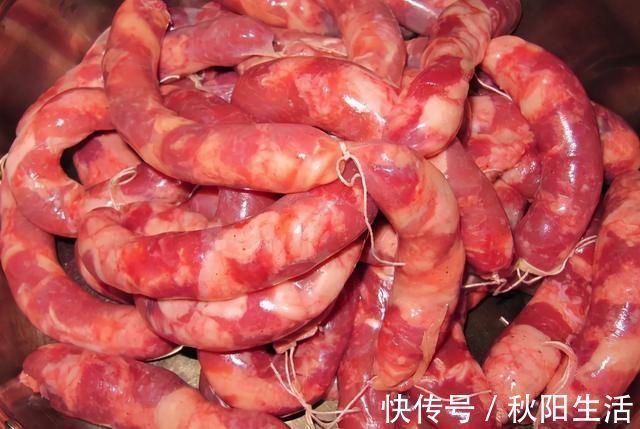 灌好的香肠,直接放太阳下晒是错的!做好4步,香肠味香不变质