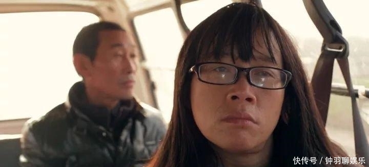 余秀华诗歌赏析:老天,你在种我的时候,是不是也漫不经心