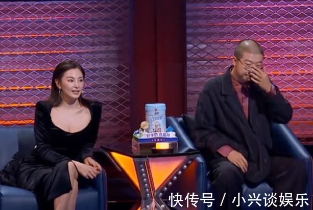 观众，就是观看节目的人，包括录制现场的和在屏幕外的