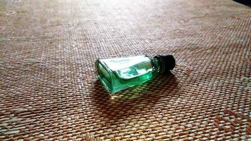 肚脐|睡觉前，在肚脐上滴几滴风油精，坚持一段时间，身体会有哪些收获