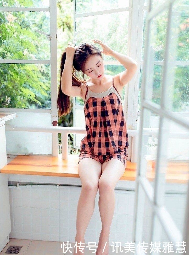 优雅的吊带,光会选择单品还不够,衣品好的女生都喜欢!