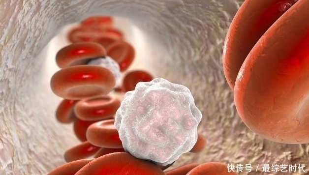 男人晨起后空腹嚼几片生姜,一个月后,3个“变