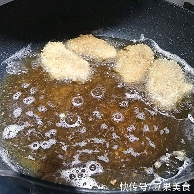 炸鸡翅|好吃的爆炸的炸鸡翅，没有它我就不吃饭