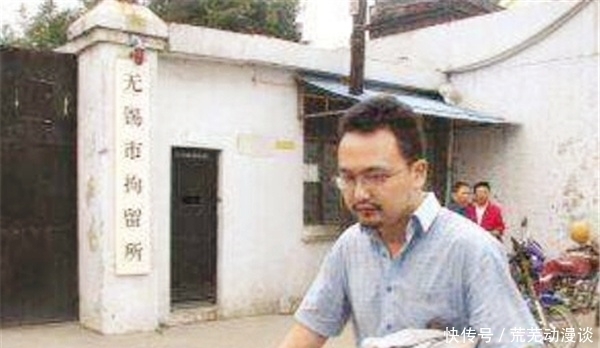 道歉|70岁阎崇年称满清入关为民族融合,却遭小伙掌掴,小伙:拒绝道歉