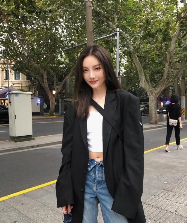 基本款那样配搭才高端大气,溫柔时尚潮流高級又护眼,舒服好搭又显好气场