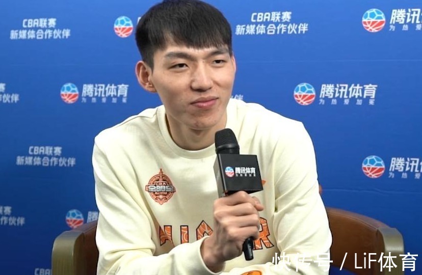 郭艾伦|CBA潜力后卫新星,杨毅认为全面性无人能及,外号小“王仕鹏”