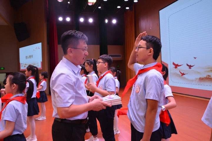 各学校|开学啦！威海25万名中小学生正式开启新学期