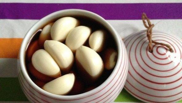 gt|醋泡大蒜,坚持喝一周,给身体带来3大变化,这3种人坚决不能吃