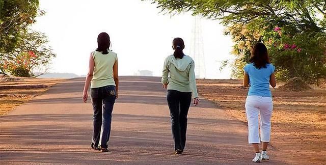 维生素c|多走路可以降血脂?提醒:平时多吃这4种食物,或比走路效果好