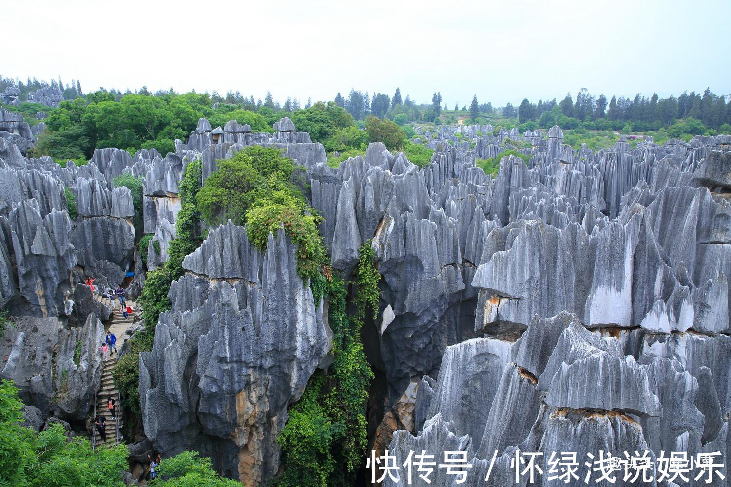 双枪老太婆|中国有座灵验的爱情山，两座石头形似亲吻非常神奇，别处都见不到