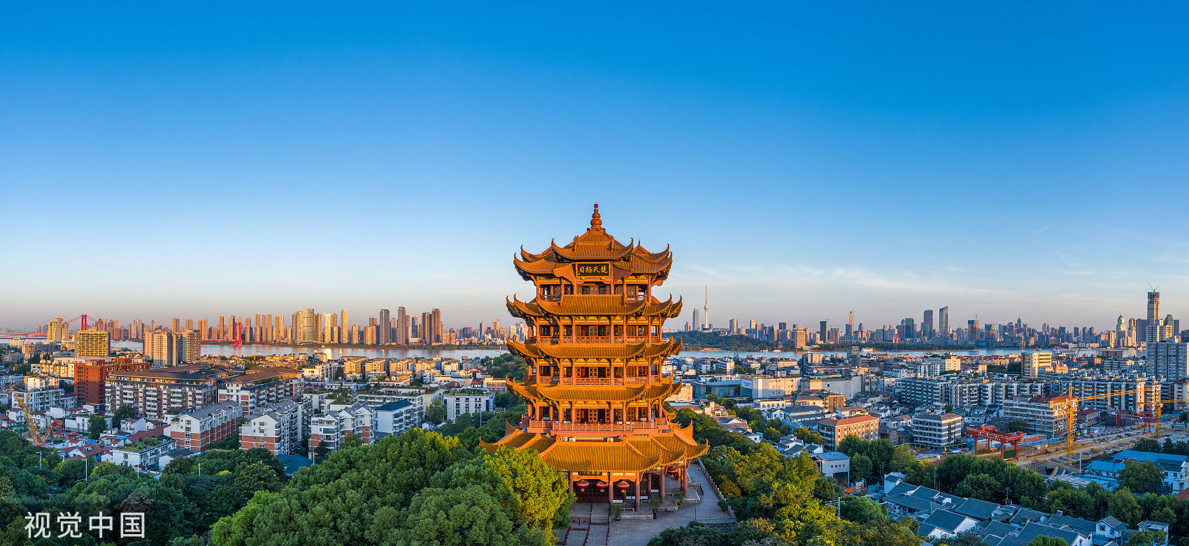 武汉市|多娃家庭收“房票”！这座人口增量全国第一的特大城市，出台8条新政稳楼市