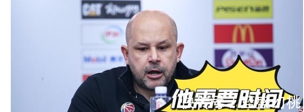 技战术|北京男篮与同曦比赛结束后，林书豪遭球迷质疑来赚钱还是来打球！