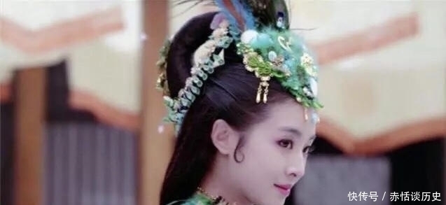 朝代|一首七言律诗,56字,写尽4个朝代,最经典的名句,步步金莲