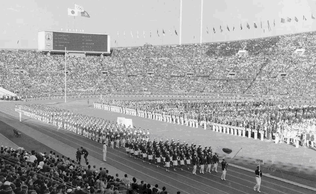 性平均身高为|100年日本人平均身高增长14.65厘米,看看日本都做了什么