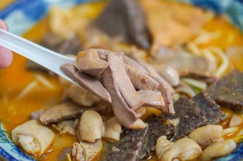 离我18km的这家沙茶面，通了地铁2号线后我才吃到！