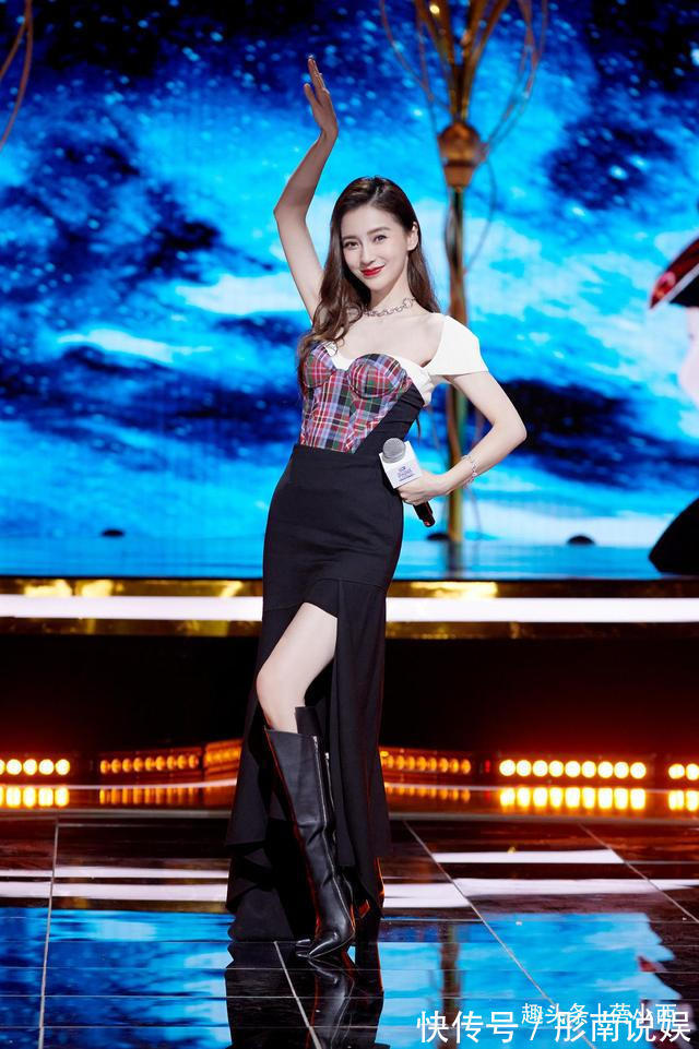 格纹 Angelababy美得惊艳,一袭格纹拼接连衣裙,看着好心动