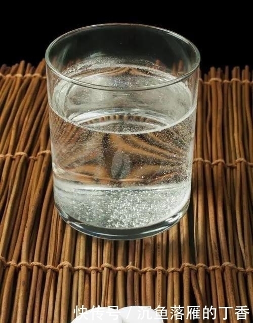 生根剂不用买,用家家都有的“小东西”,2分钟就能制出来