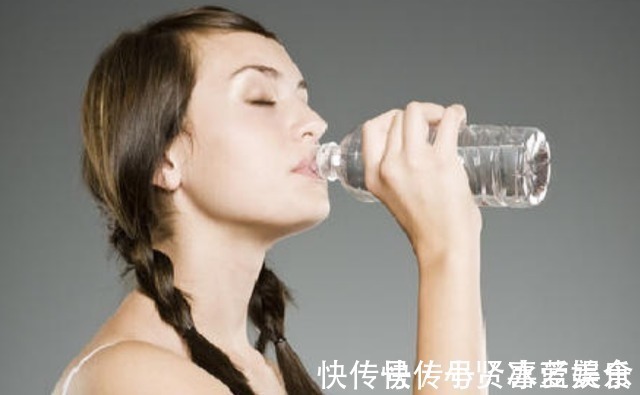 高血糖|血糖高的人,饭后会有三种体现,若你没有,说明血糖控制得还不错