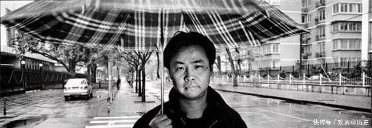 徐福贵#余华的《活着》是一部苦难史?书中藏着这样三个人生哲理