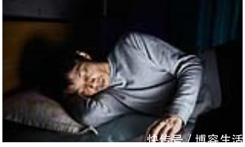 心脑血管疾病|每天吃苹果可以降血脂?北大教授:大错特错,真正降血脂的是3事