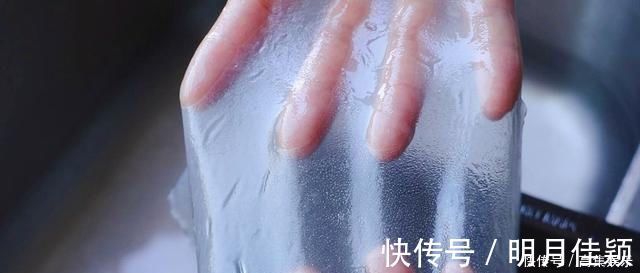 懒人|做凉皮太复杂了，教你一种懒人做法，掌握淀粉水的比例很重重要