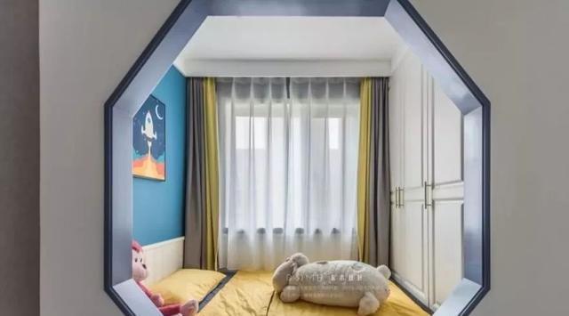 收纳|120平轻奢风三居，充满活力和温馨的婚房设计