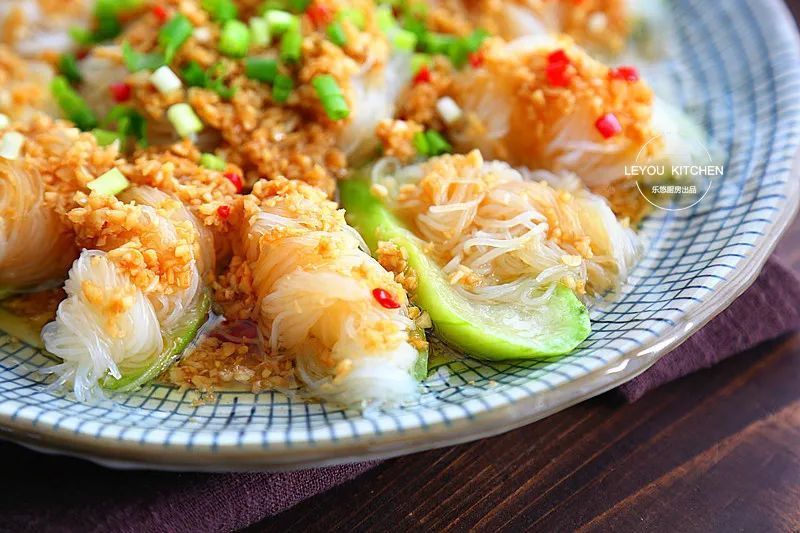 几步做一道素蒸菜,比海鲜还香,三伏天吃错不了