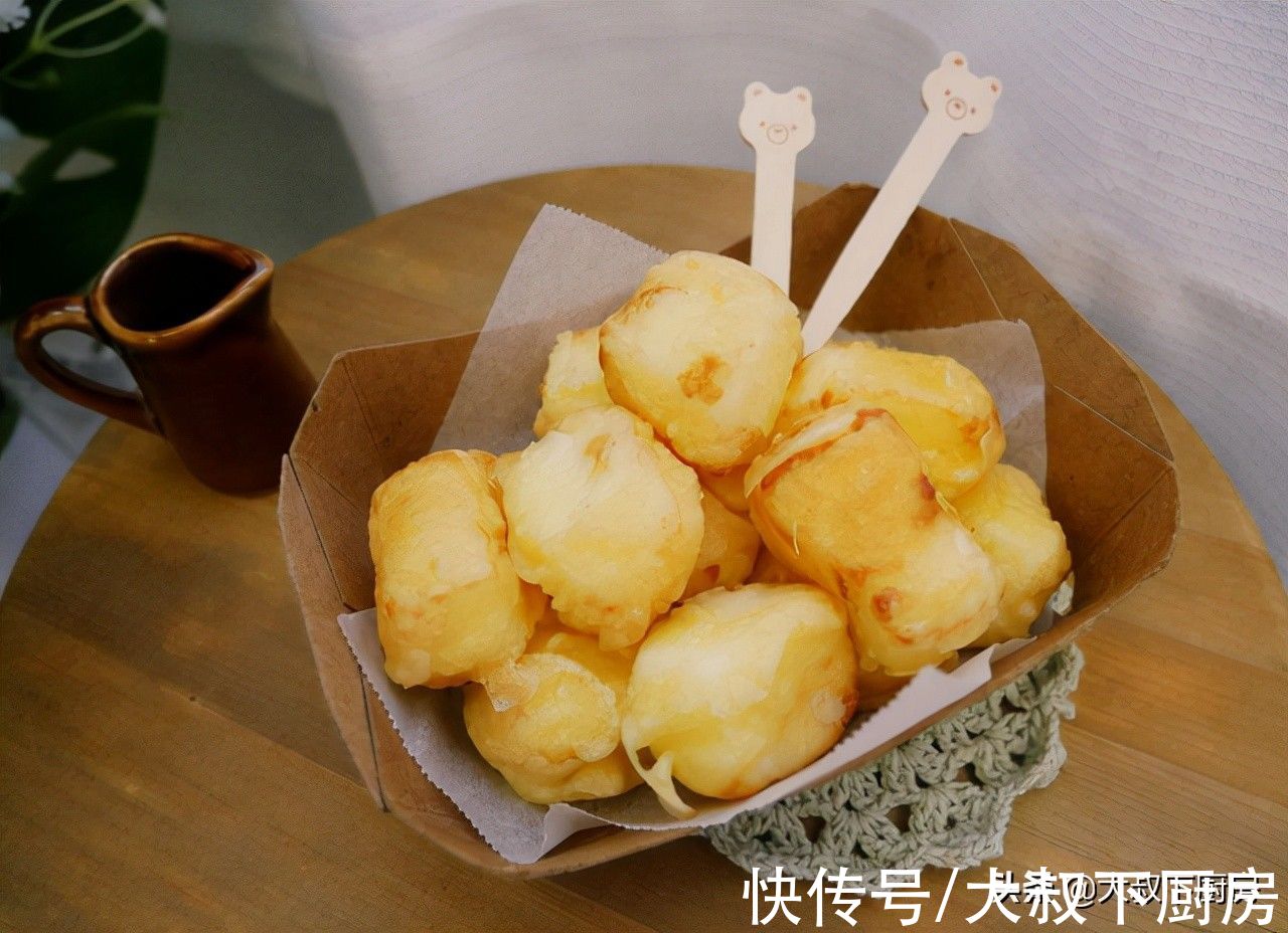 夜市小吃简单做~大叔教你炸鲜奶，外酥内软，一个电烤盘就能搞定