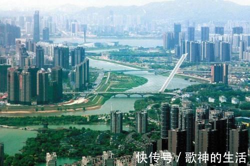 买房子的人|今年过后,该存钱还是买房子内行人终于说清楚了