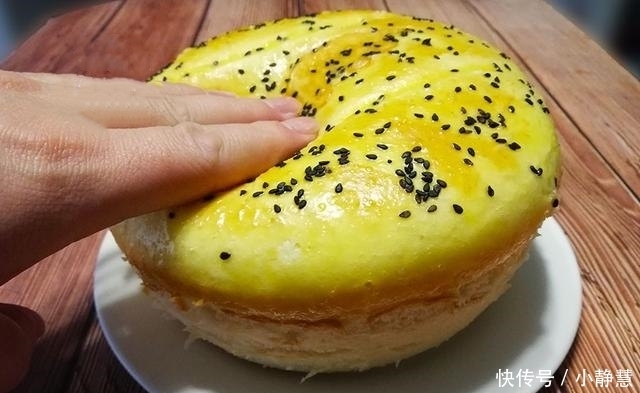 不用|面粉里打一个鸡蛋,不用烤箱,不用电饭锅,简单一做,比吃肉还香