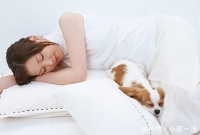 保养|月经量少的女性,多吃3物,做好4件事,助你保养卵巢,延缓衰老