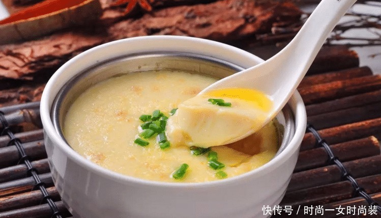 换成|蒸鸡蛋羹,别再用水蒸了!换成它,鲜嫩Q弹,光滑如镜,没蜂窝