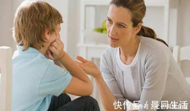 孩子|孩子埋怨作业多,妈妈的两种不同做法,孩子过上了两样不同人生