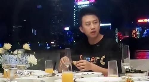 邓超自曝不会手机支付,“大龄儿童”人设过头?心疼孙俪养仨孩子