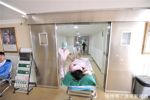 爸爸姓奸,奶奶自告奋勇取名却闹了笑话,媳妇:你倒过来念试试