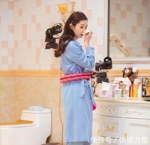 延缓衰老|45岁后的女人不要太节俭,常吃八种食物,加一运动补充雌激素