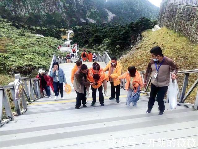 风景线|祖国好 家乡美｜文明旅游 绘出大理最美风景线