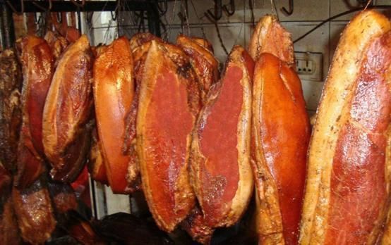 不良习惯|医生:想长寿,3种菜说啥不要端上餐桌,1种“零食”常吃养肝长寿