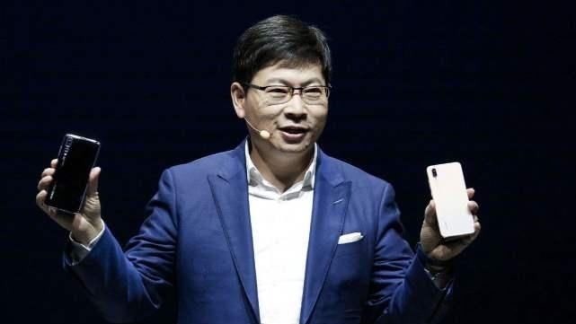 全球第一|华为又来一个“全球第一”:全球最大、千亿参数的AI大模型