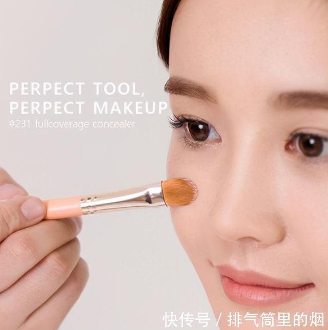 浮粉卡粉3大原因！“脱妆原因&正确上妆技巧”底妆服帖又干净