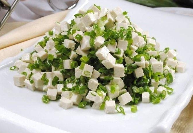 豆腐虽好，但不可与以下3物搭配，别等全家人“住院”才明白