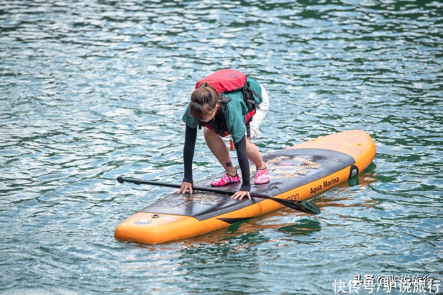 何洛洛|张彬彬何洛洛湿身啦！《极限挑战》最新取景地——安吉仙龙峡