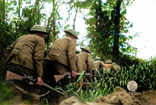 德军|一战彩色老照片索姆河战役真实景象 伤亡130万人惨不忍睹