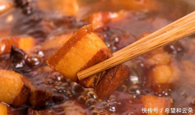 差别|买五花肉有讲究,“上五花”和“下五花”口感差别大,别再买错了