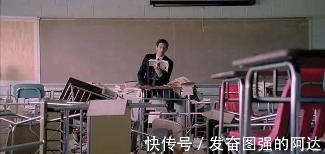 短篇&读流行小说,就是庸俗吗?