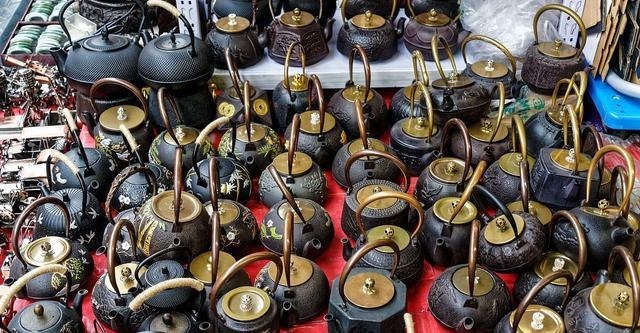 捡漏|潘家园与鲁园,都是旅游城市有名的古玩市场,游客到这里能捡漏吗