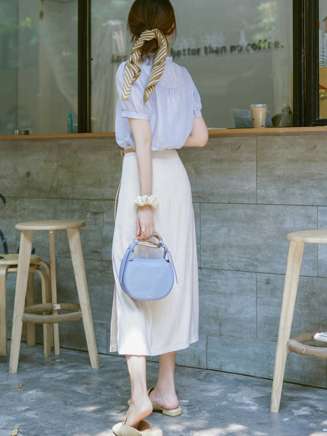 夏季|多雨的夏季,正是穿夏装的最佳时期,这样搭配,才显得高级时髦