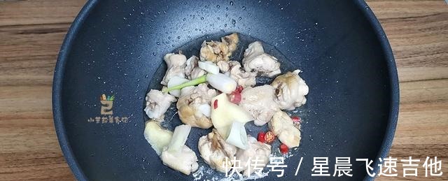 柿子椒|建议脾胃不好的人,常吃5种“土”气食物,深藏能量,好吃又便宜!